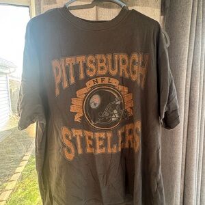 Team Apparel Black and Gold Steelers Tee